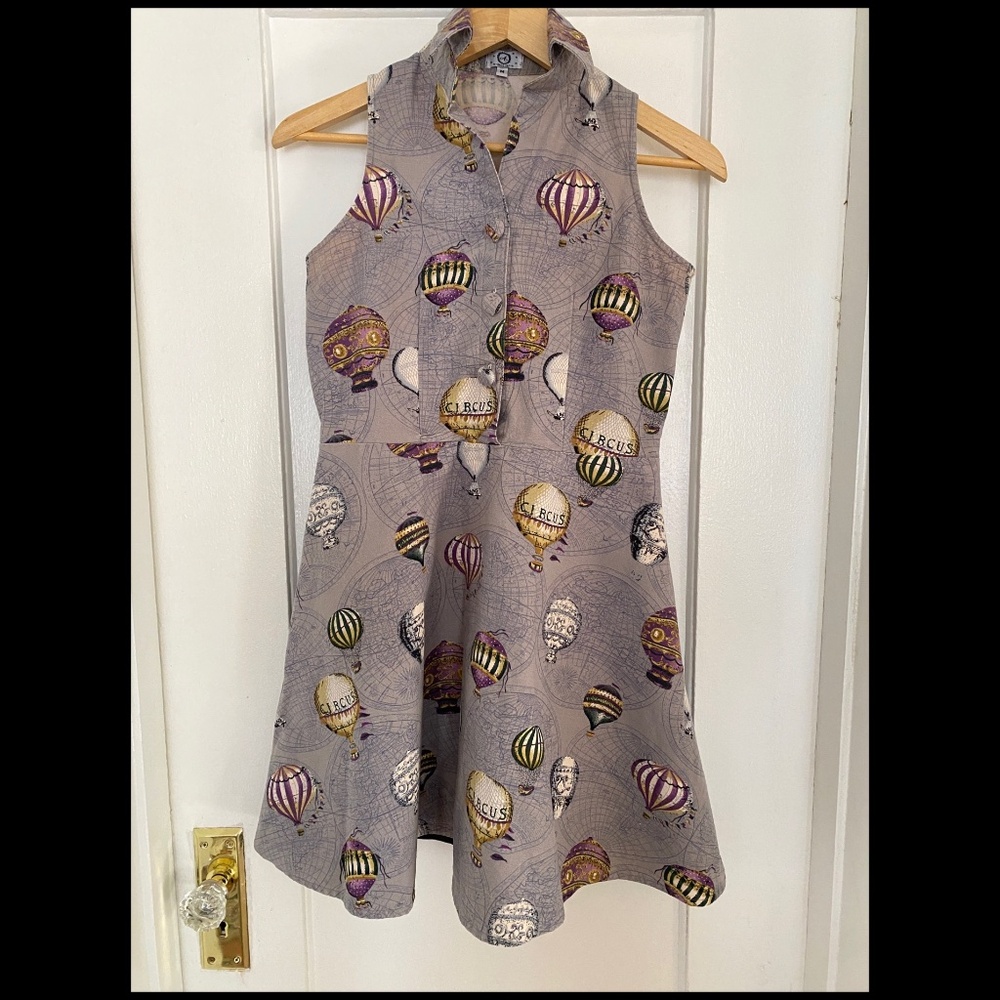Amordress Hot Air Balloon Collared Sleeveless Dress